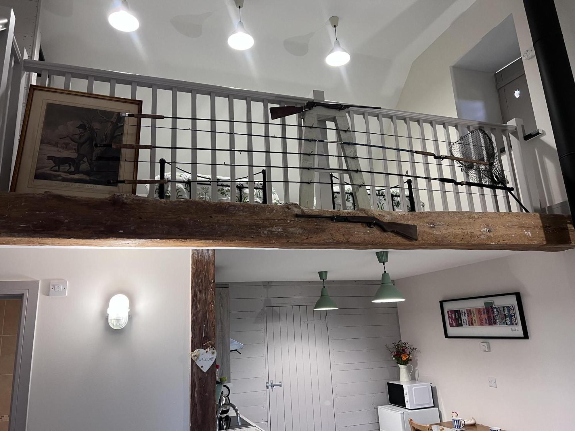 Poachers Hut - Captivating 1-Bed Cottage Shorwell المظهر الخارجي الصورة
